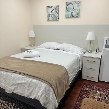 Comfortable Guest Home Near Downtown Vancouver & Sights & Stores Екстер'єр фото